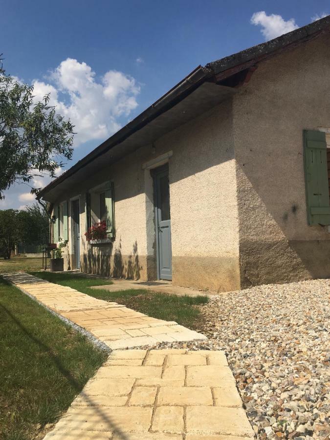 La Maison Des Artistes Villa Auxerre Bagian luar foto